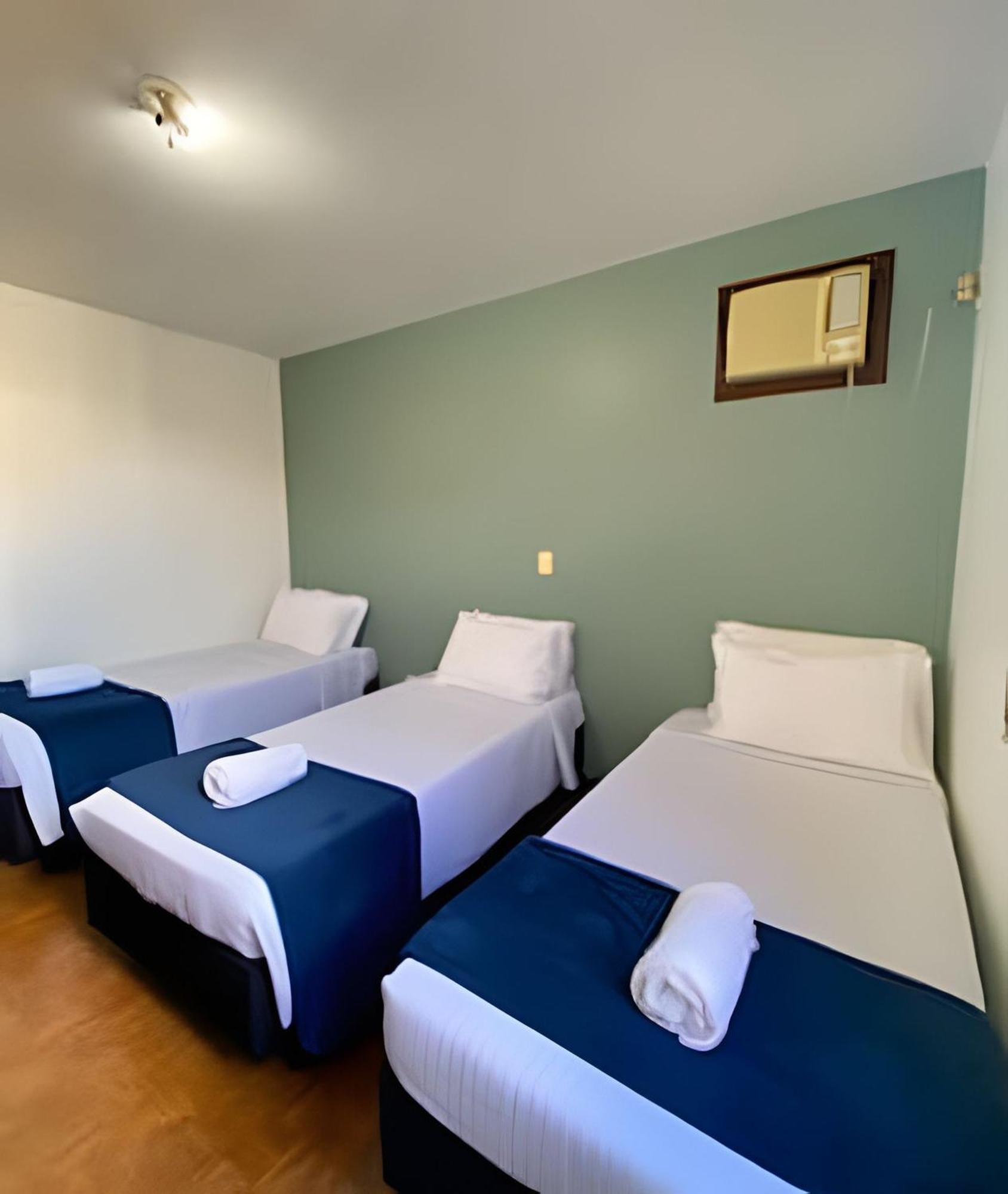 Casa Com 3 Suites E 1Quarto Piscina Ar Para 10 Hospedes Фос-ду-Іґуасу Екстер'єр фото